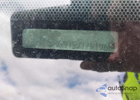 2011 Ford Crown Victoria Commercial Long Wheelbase z USA, uszkodzony, nr VIN 2FABP7AV1BX179196